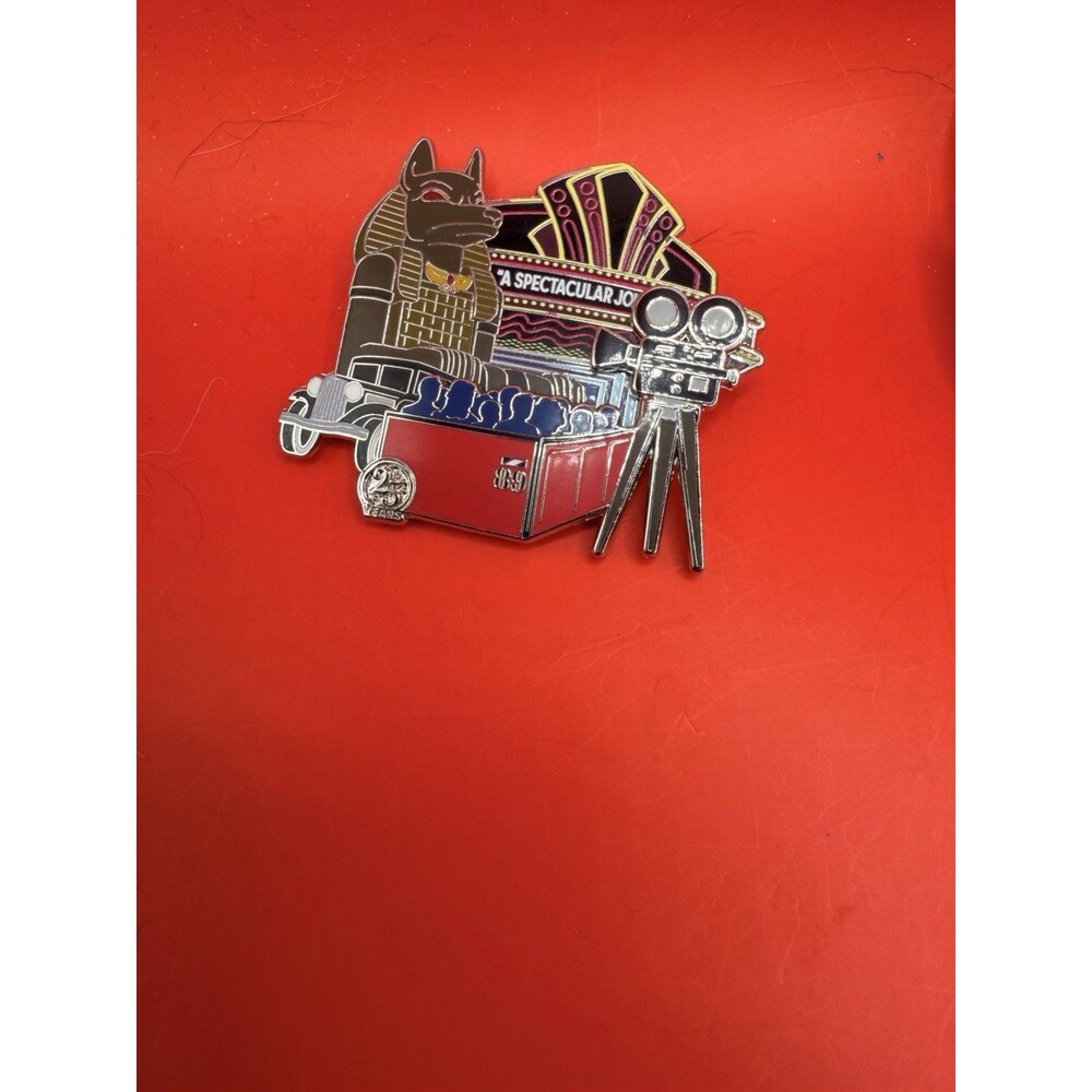 Disney Hollywood Studios Great Movie Ride Artist Maria Stuckey Pin LE 1000 2025